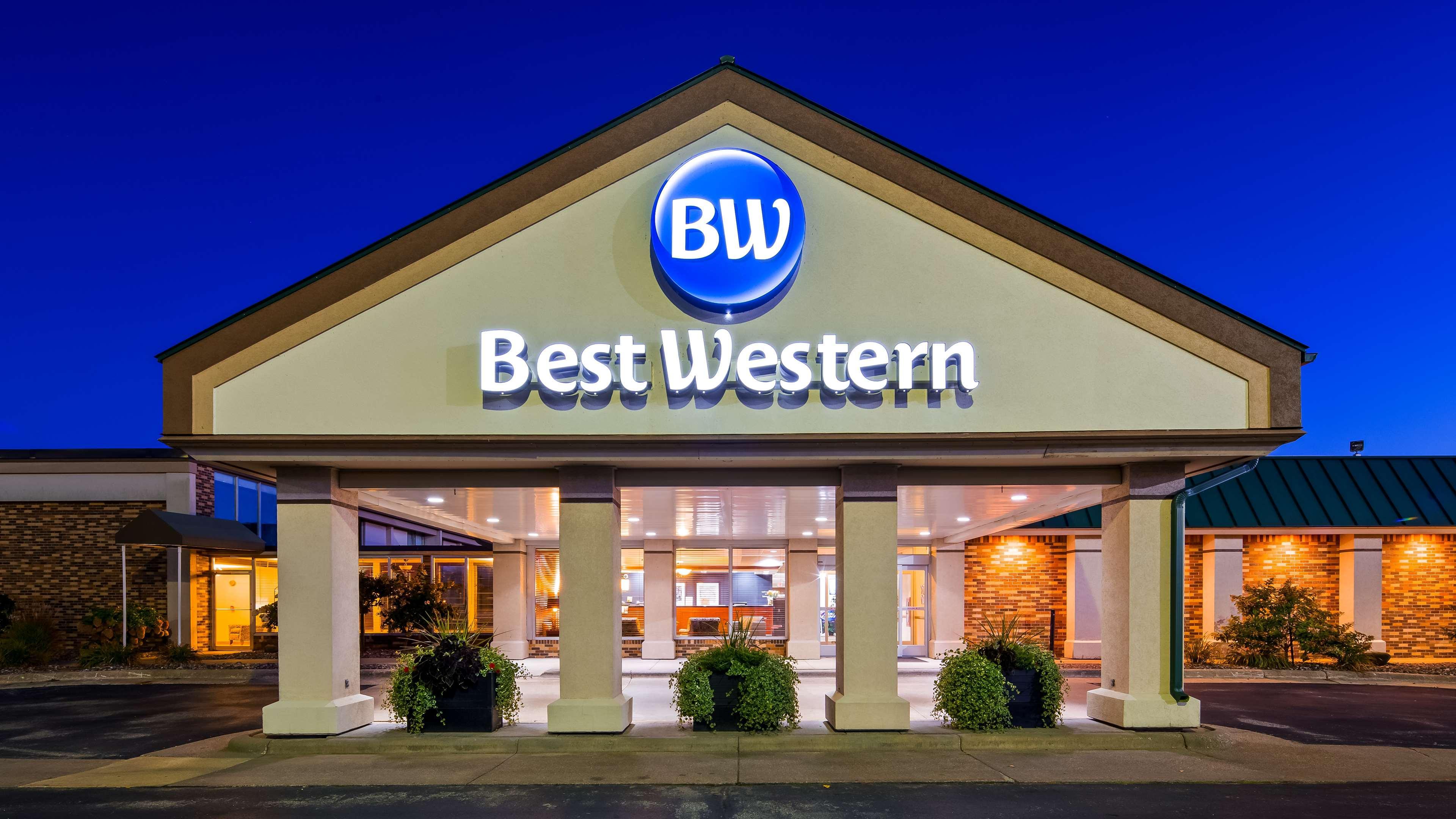 Best Western Tomah Hotel Esterno foto