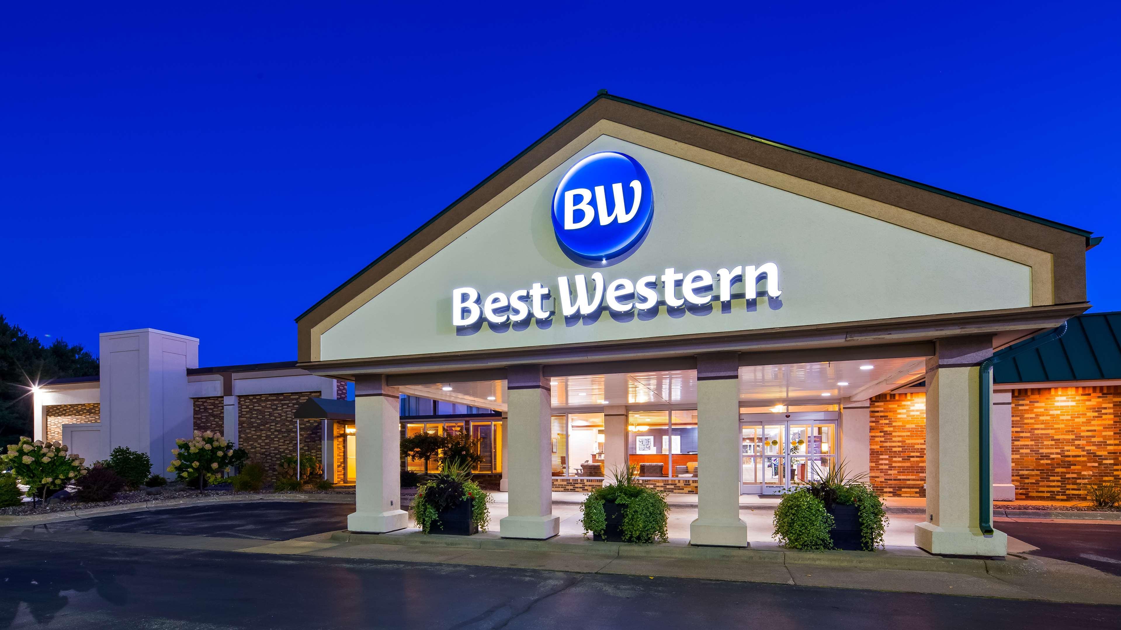 Best Western Tomah Hotel Esterno foto