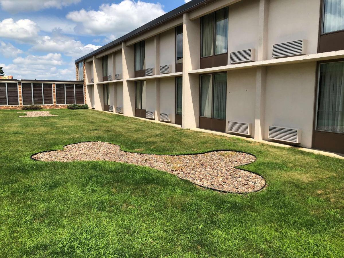 Best Western Tomah Hotel Esterno foto