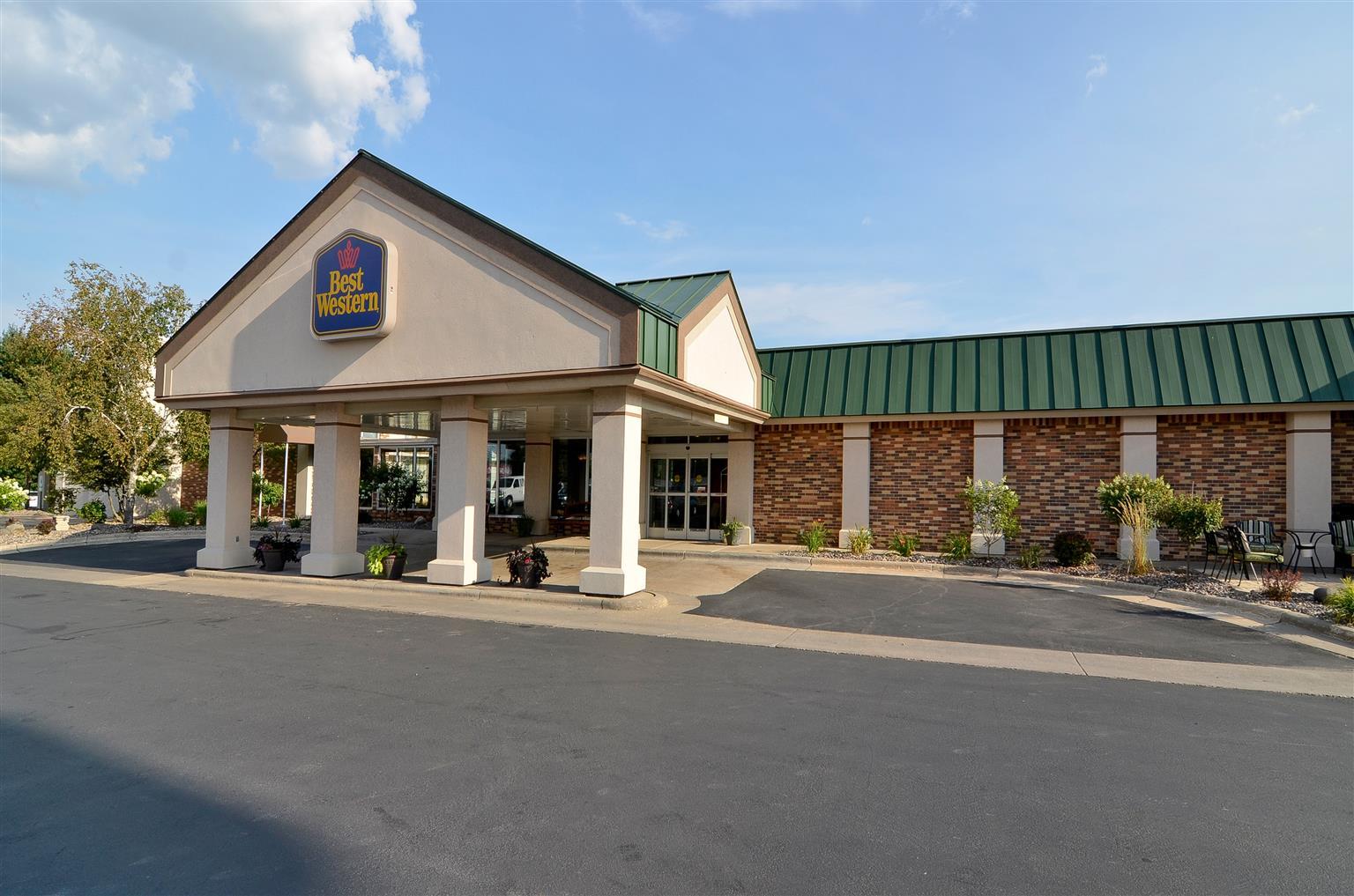Best Western Tomah Hotel Esterno foto